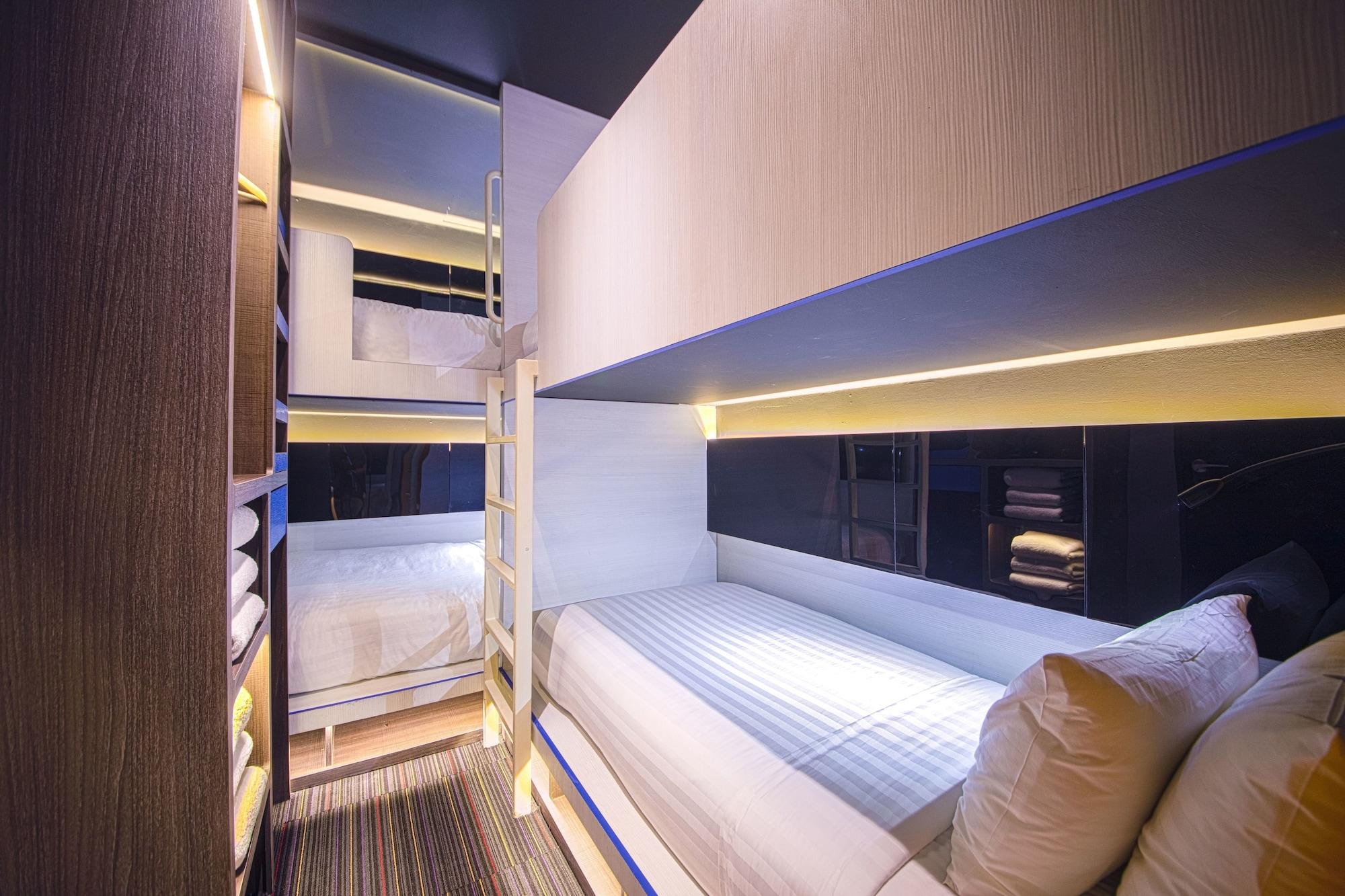 Cube Family Boutique Capsule Hotel At Chinatown Singapore Exteriör bild