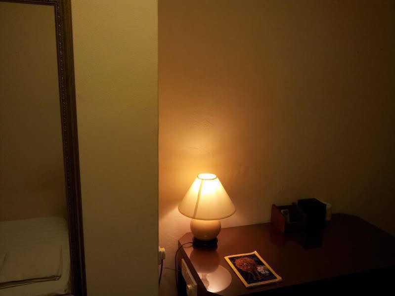 Cube Family Boutique Capsule Hotel At Chinatown Singapore Exteriör bild